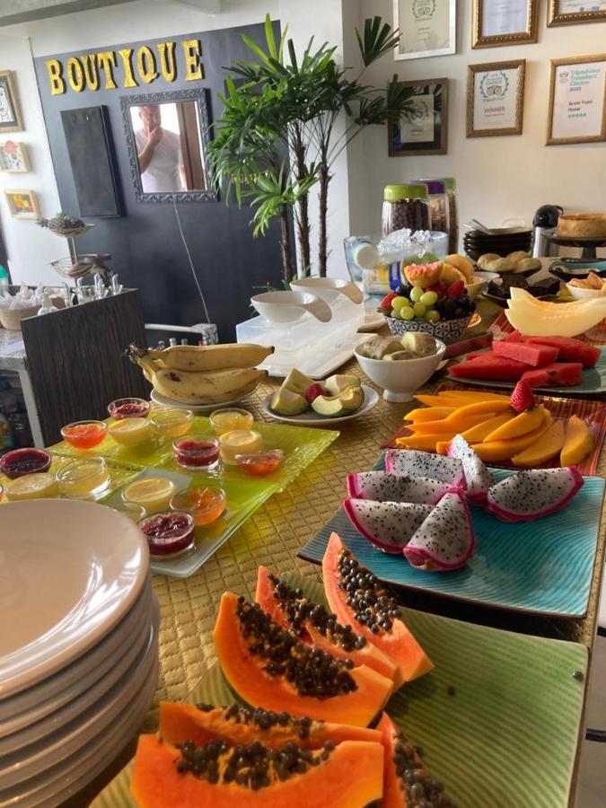 סלבאדור Aram Yami Boutique Hotel מראה חיצוני תמונה