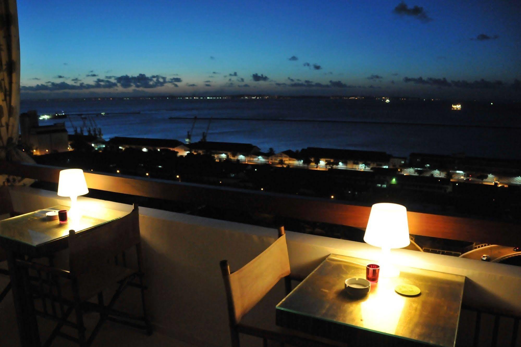 סלבאדור Aram Yami Boutique Hotel מראה חיצוני תמונה